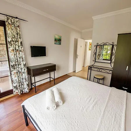 Tatilsihirbazi Villa Merla * Kaş